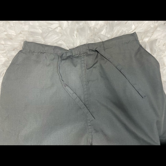 Medical Scrub Uniform Set  | Grey | Size: X-Small - Picture 10 of 13